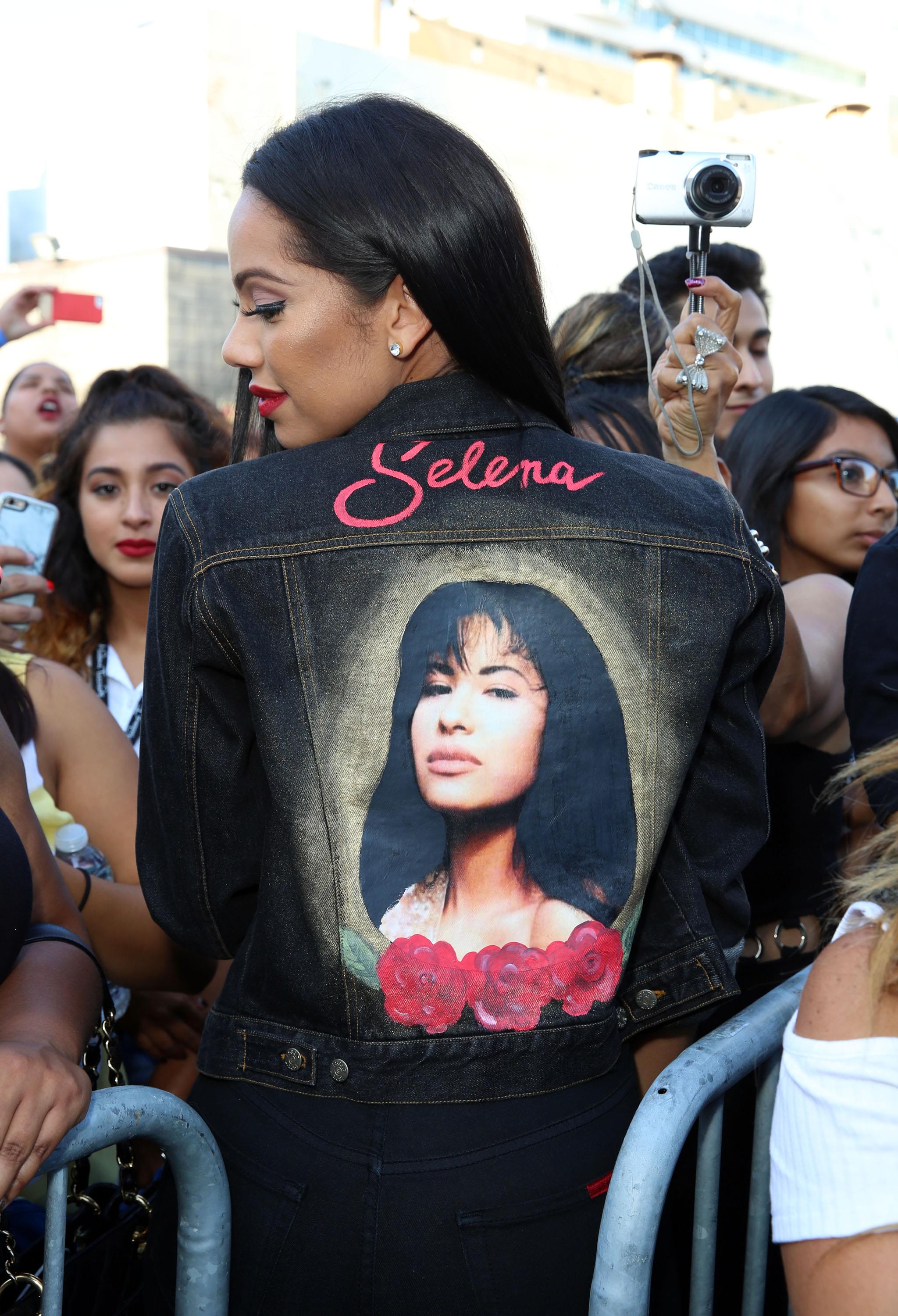 Selena’s Family to Celebrate 25th Anniversary of Singer’s Death With Commemorative Concert