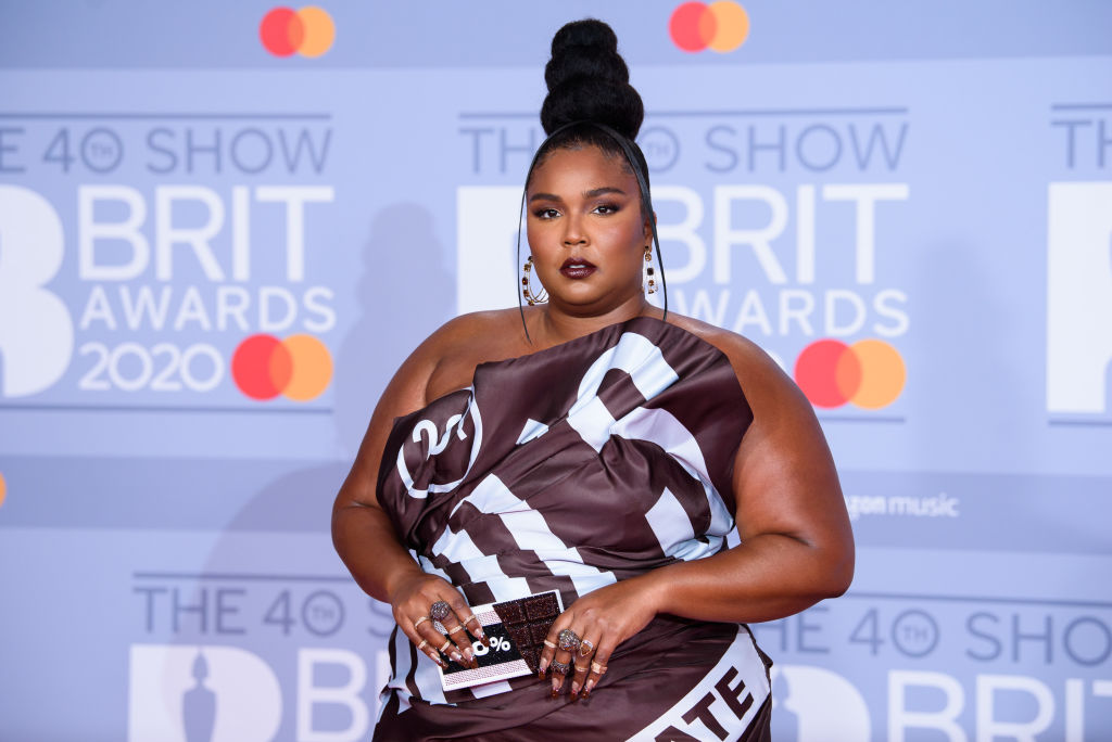 Lizzo Chooses Between Drake Or Chris Evans + Talks How Close Friendship With Cardi B Led To “Rumors”