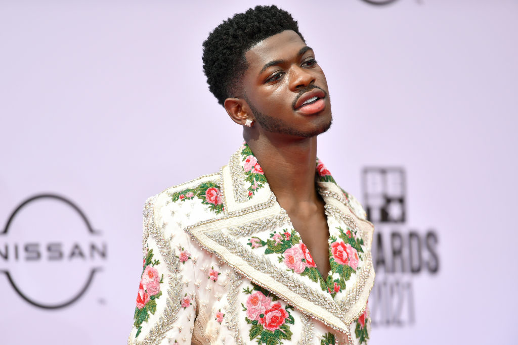 Lil Nas X Listens To Drake More But Says Kanye West Is More Creative Artist + Talks Doja Cat Collab