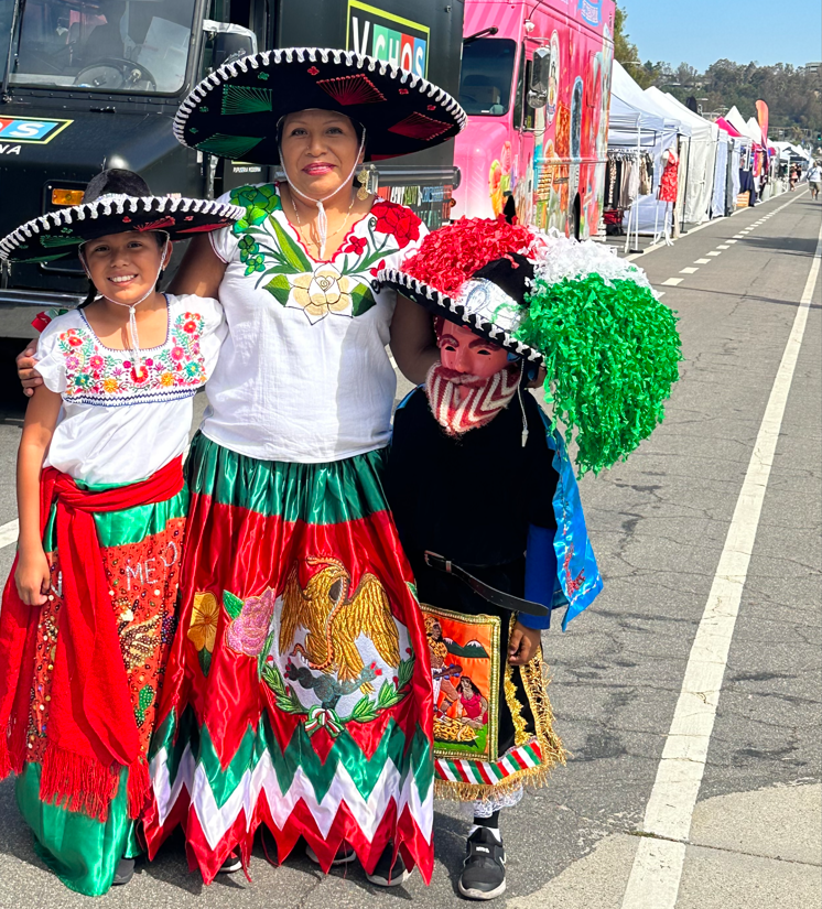 Abrazando la cultura y tradición durante el Desfile de Independencia de México