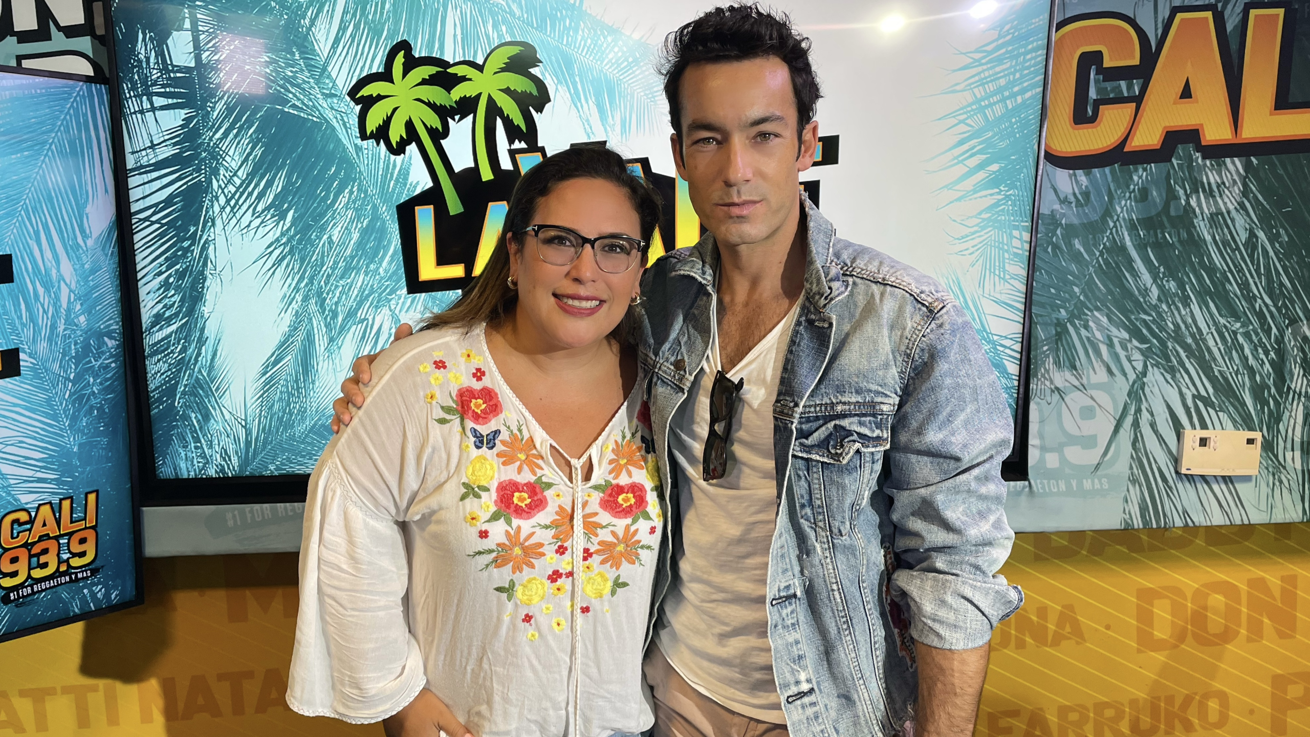 Aaron Diaz Returns To Acting + Highlights His Mexican Roots In New Show