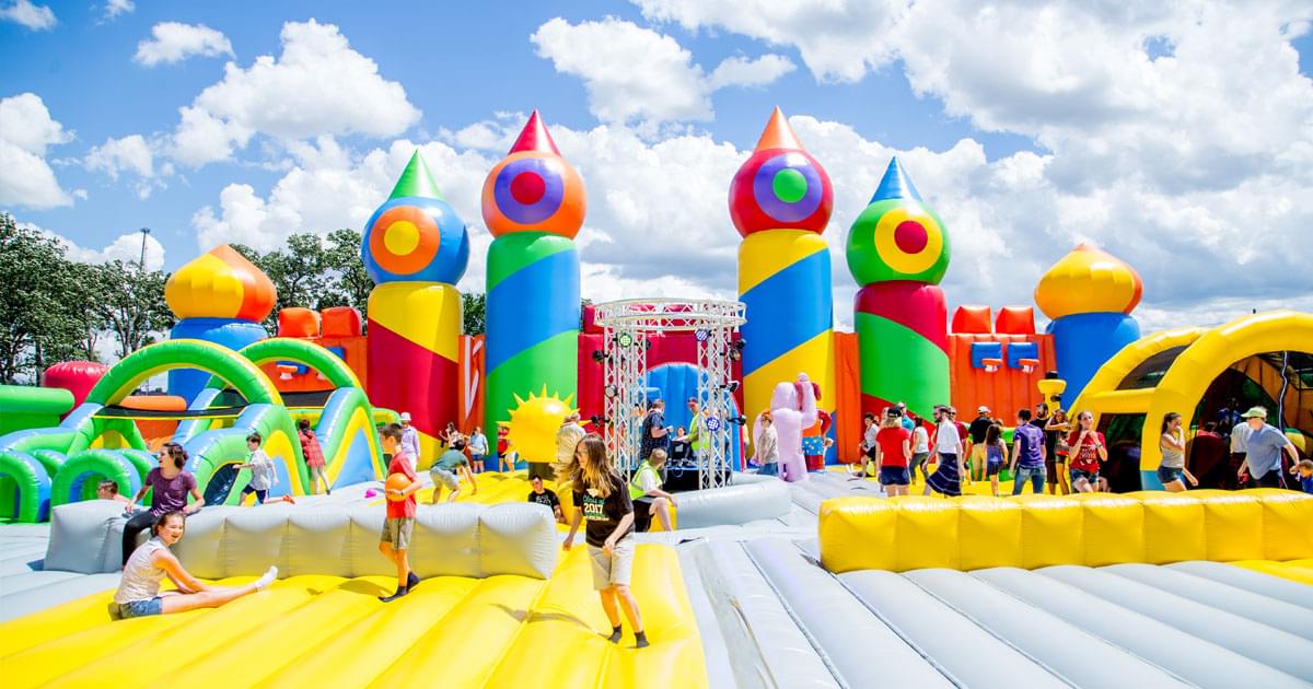 Giant Bounce House Coming to Raleigh!
