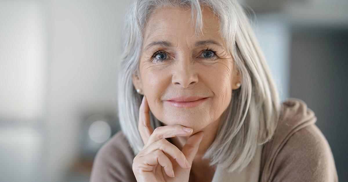 Older Women give Advice to 25 Yr Olds about Regrets