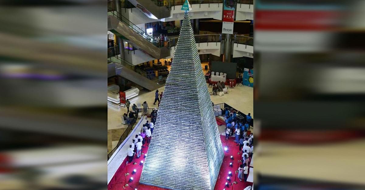 World’s Largest Tower of Cupcakes Created in India