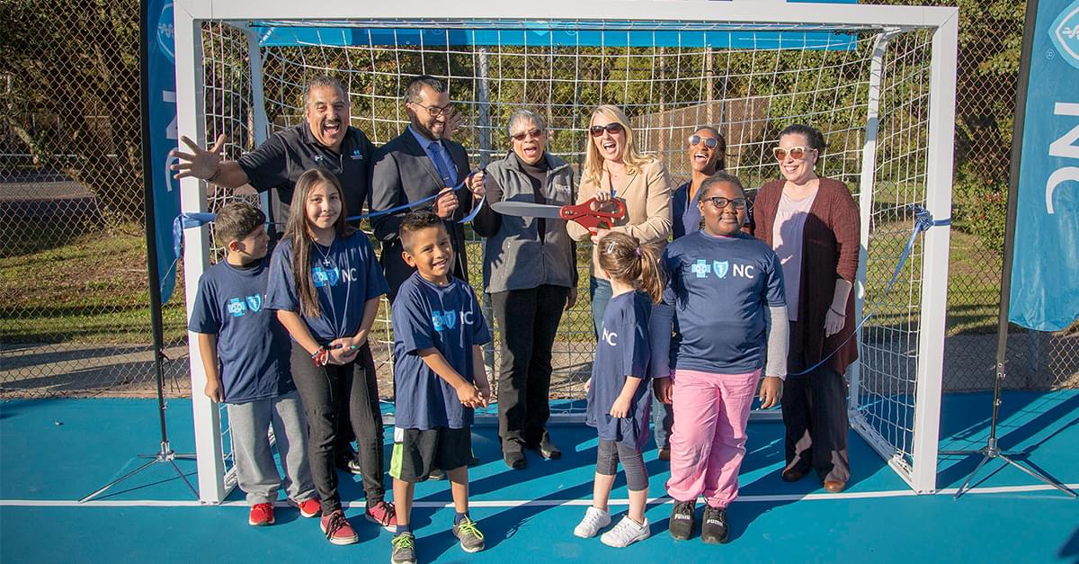 Abren Nuevas  Mini-Canchas de Fútbol en East End Park en Durham