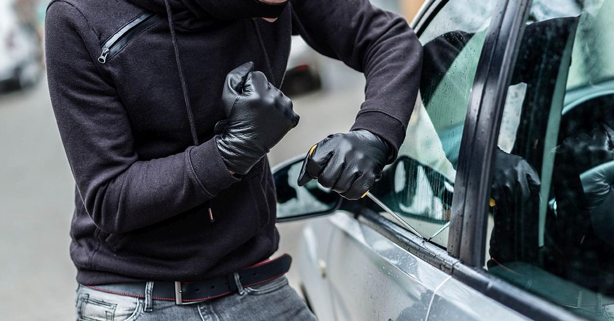 El castigo de robarse un auto es….