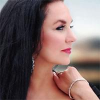 Crystal Gayle