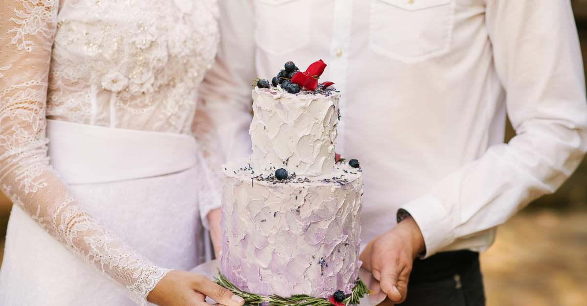 Counting Down the Days: Wedding Tips, Cake