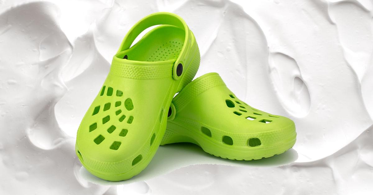 Internet’s New Trend – People Putting Shaving Cream In Their Crocs