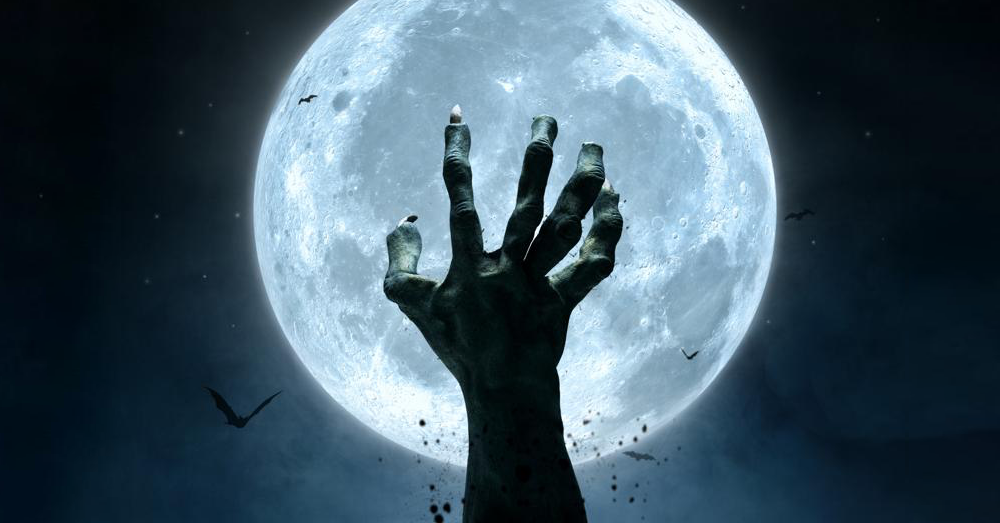 A full moon this Halloween!