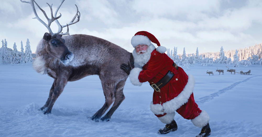 Insure.com has calculated that Santa’s estimated salary is rising!