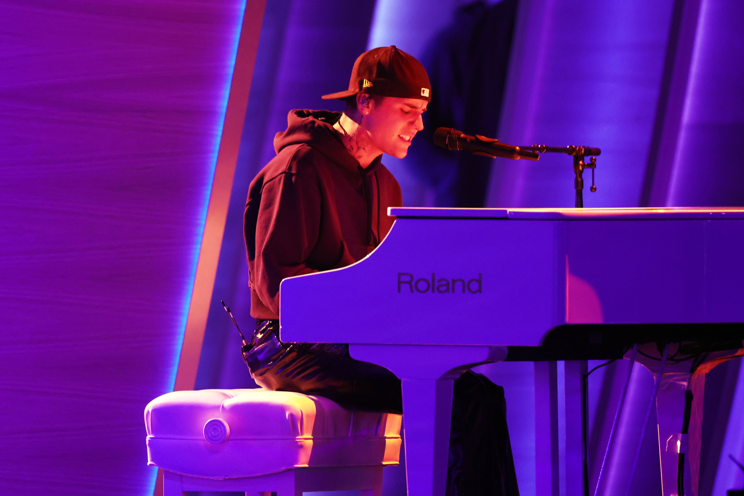 Justin Bieber releases ‘Swag,’ his long-awaited seventh album: Hear the best songs