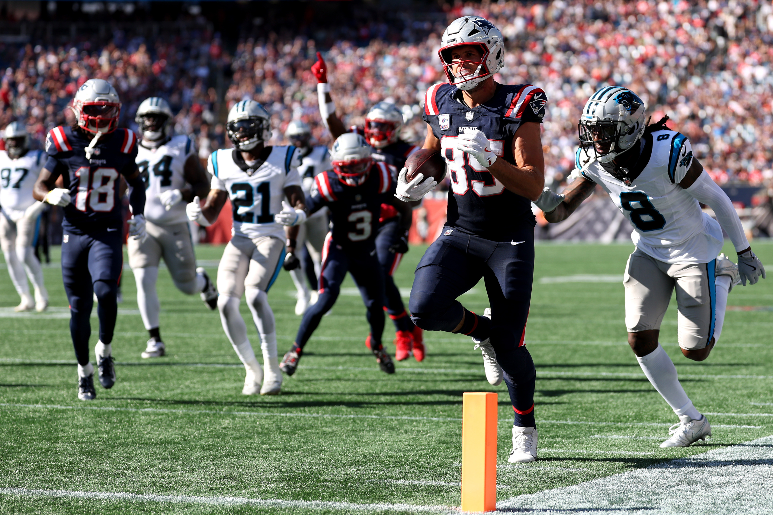 Marcus Jones’ 87-yard punt return TD sparks Patriots offense in 42-13 romp over Panthers