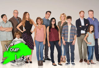 Win a $250 Visa Gift Card from CW’s Modern Family