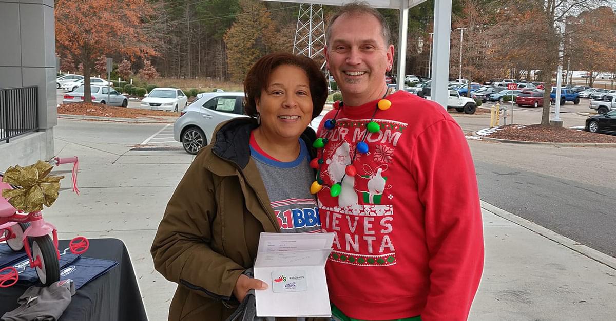 Pics: BBB at Leith Toyota for Wrapping Hopes and Dreams