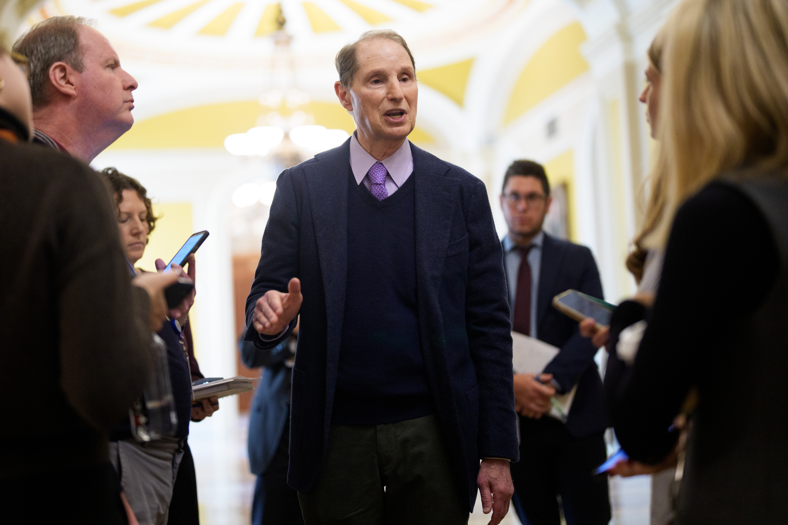 Senate is poised to take the first steps to end 40-day shutdown