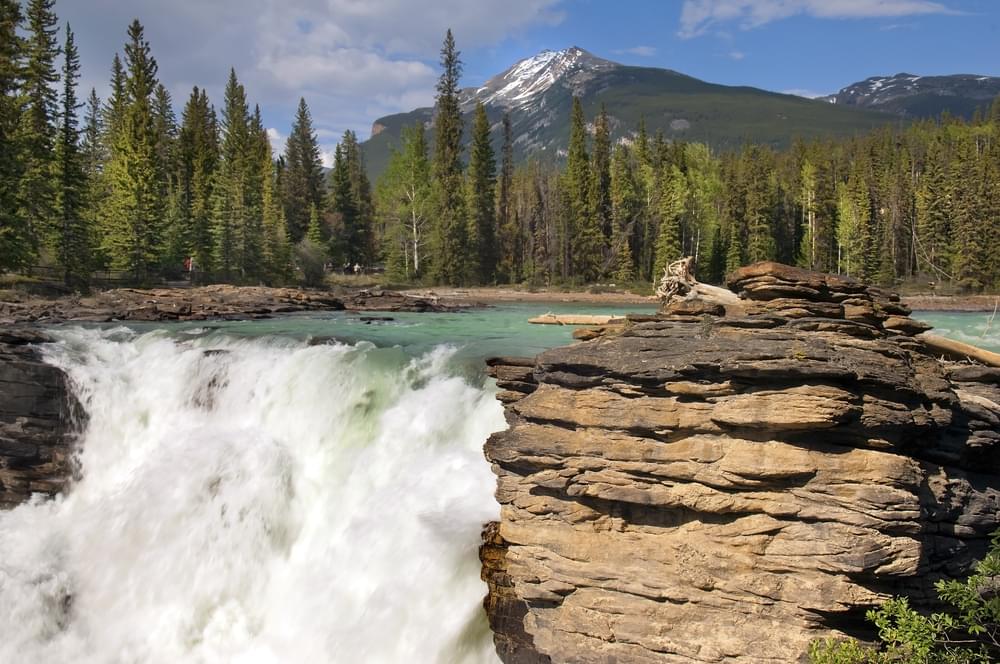 Three YouTubers Died in A Waterfall Swimming Accident in Canada