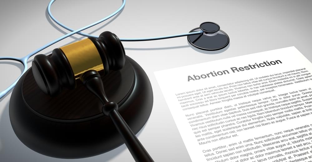 Alabama Makes All Abortions Illegal & Punishable for Doctors Up to 99 Years