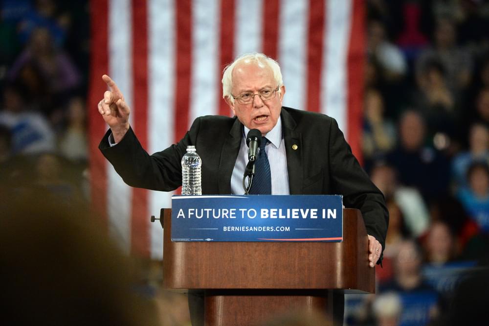 Bernie Sanders Cancels Campaign For a Few Days After Emergency Heart Surgery