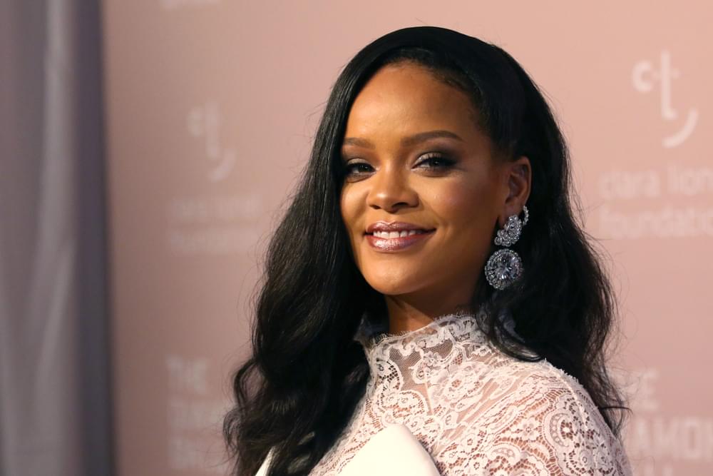 Rihanna to Receive NAACP President’s Award