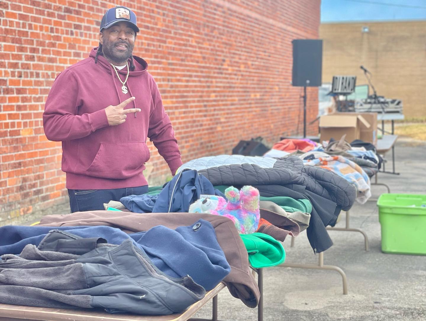 101.9 Kiss FM’s SkeeMonee does it BIG for his Kinston community with Holiday Coat Drive