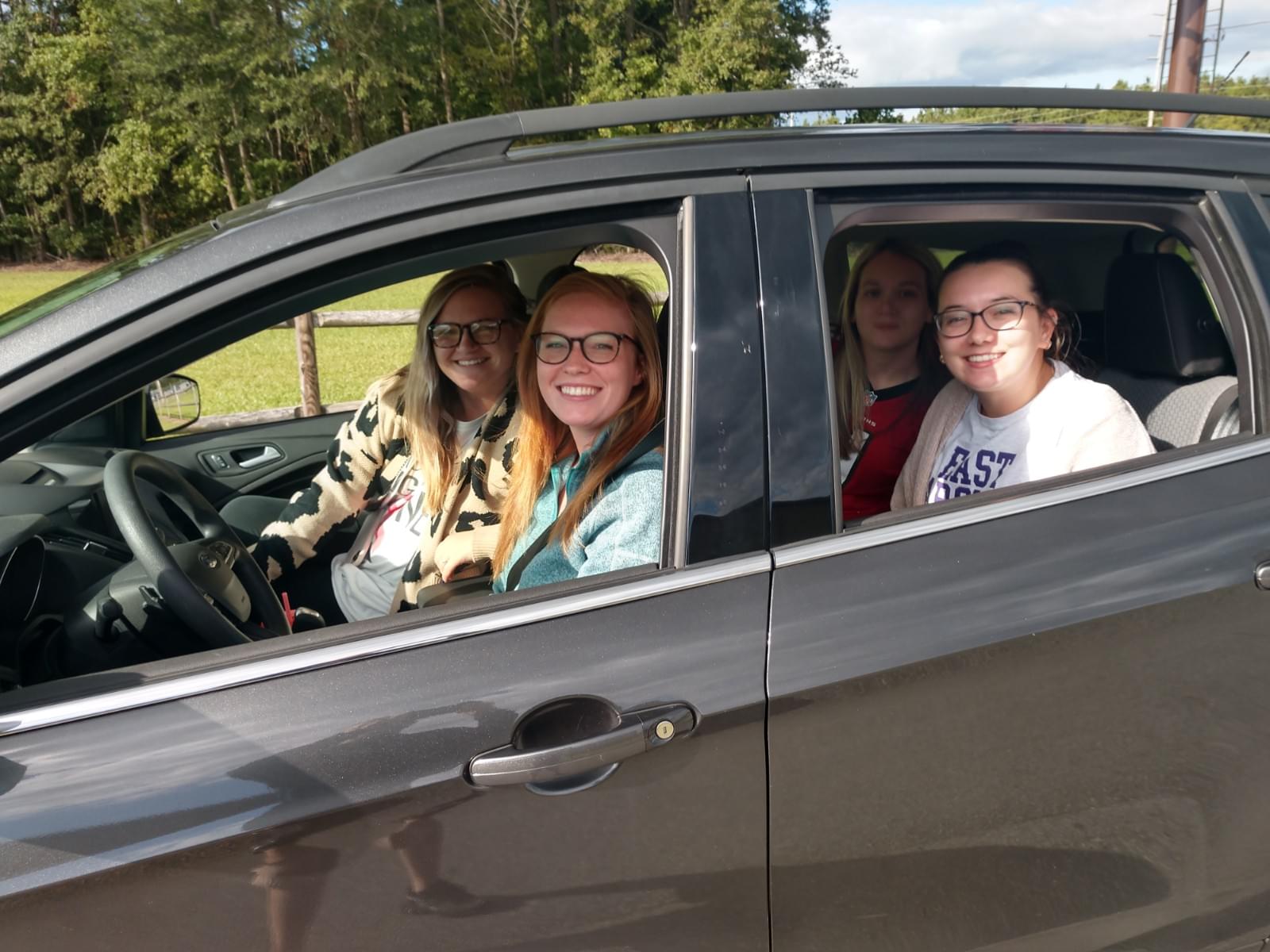 106.5 WSFL Hits the Pitt County Fair Foods Drive-Thru