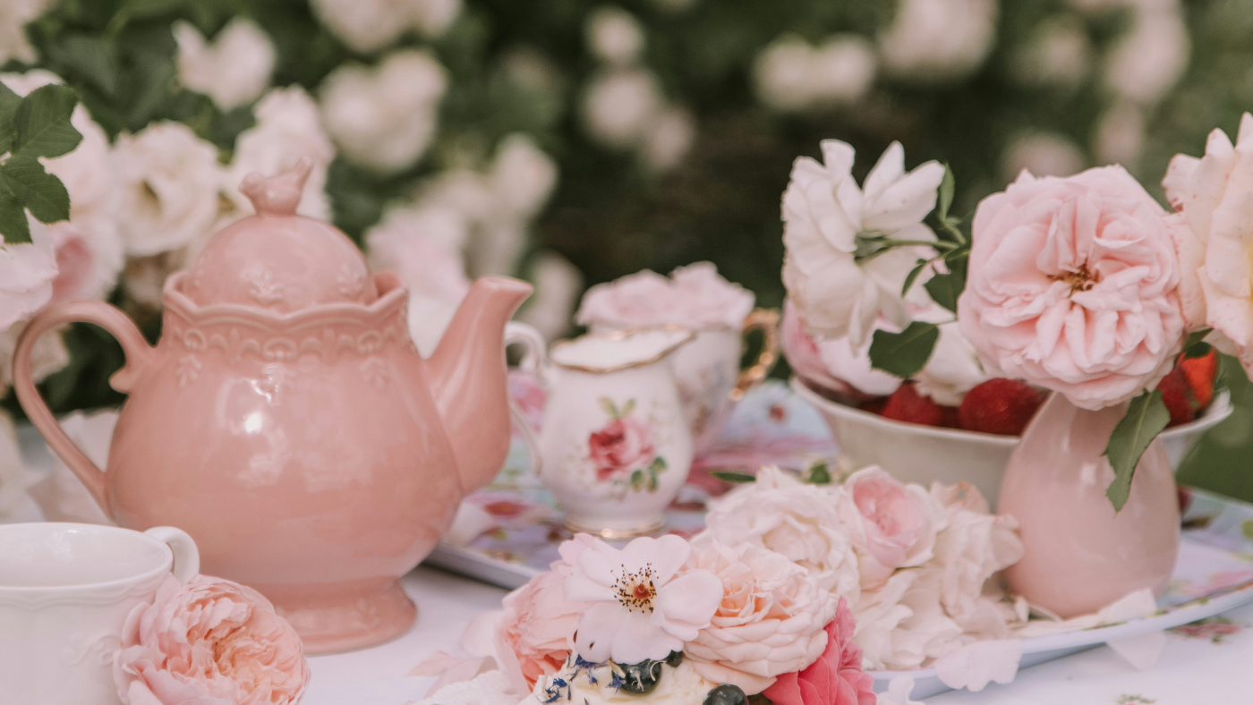 Tea Etiquette & Tastings: An Afternoon Extravaganza of British Elegance