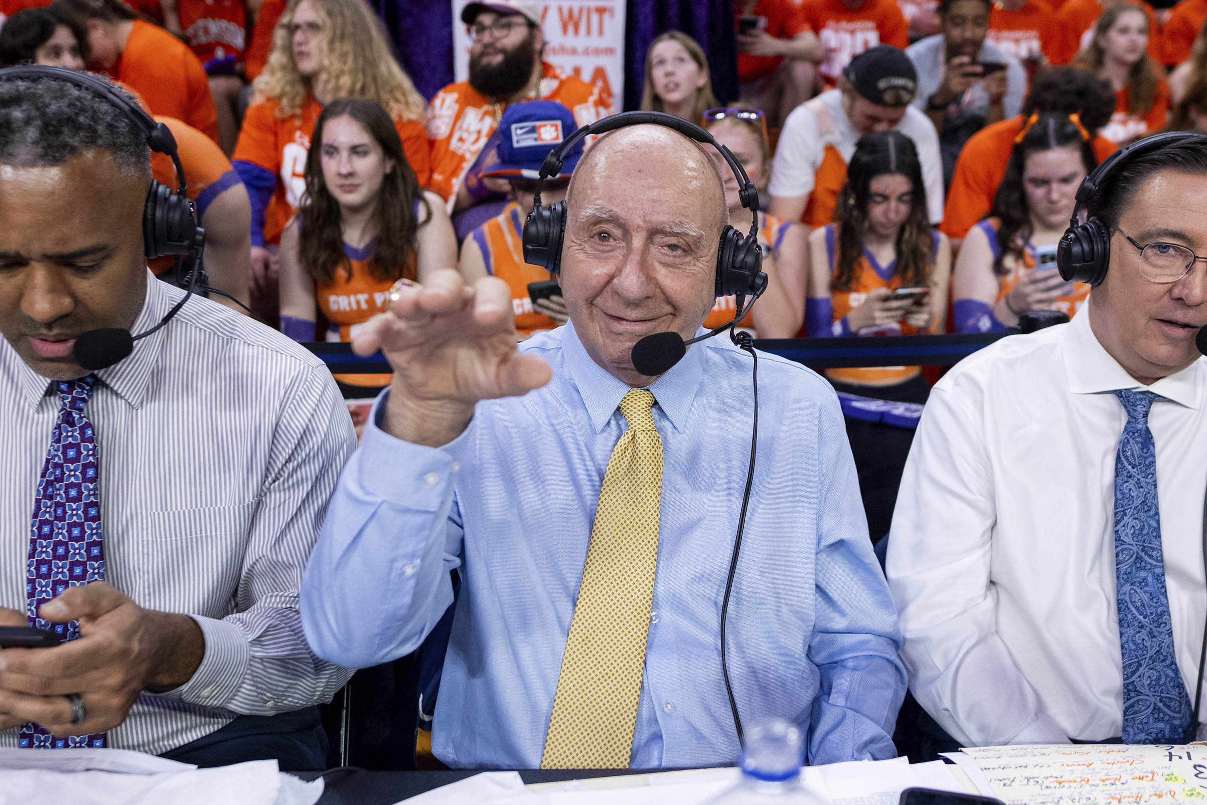 ESPN icon Dick Vitale is back for start of another college basketball season after cancer fight