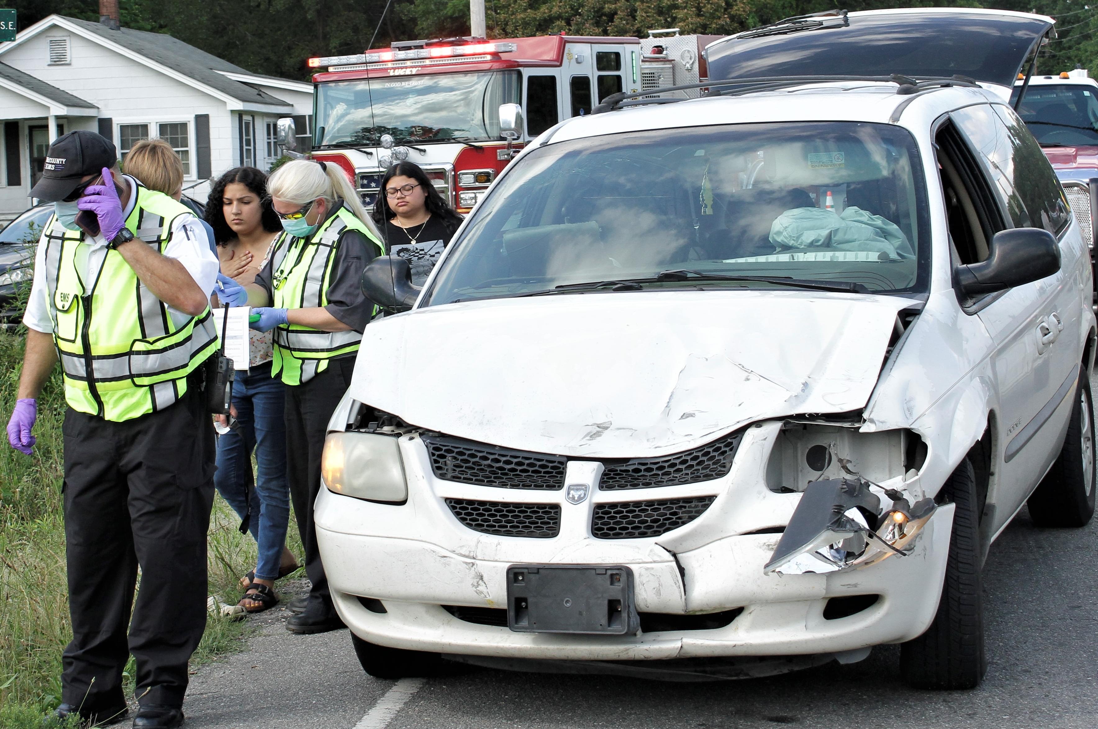 Vehicles Collide In Mar-Mac (PHOTOS)