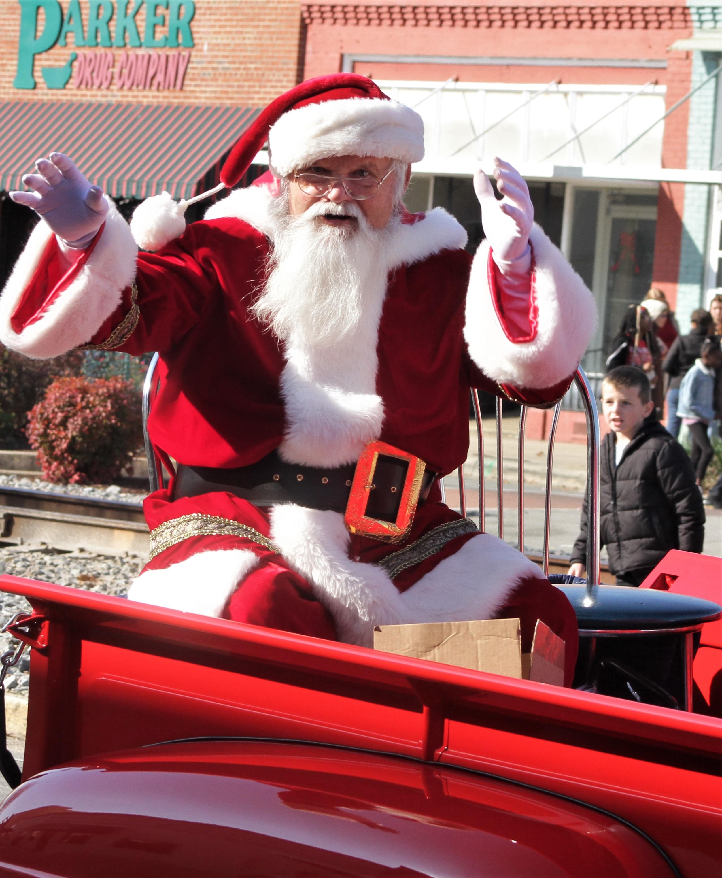 Mt. Olive Christmas Open House Cancelled, Parade Still Set For Saturday
