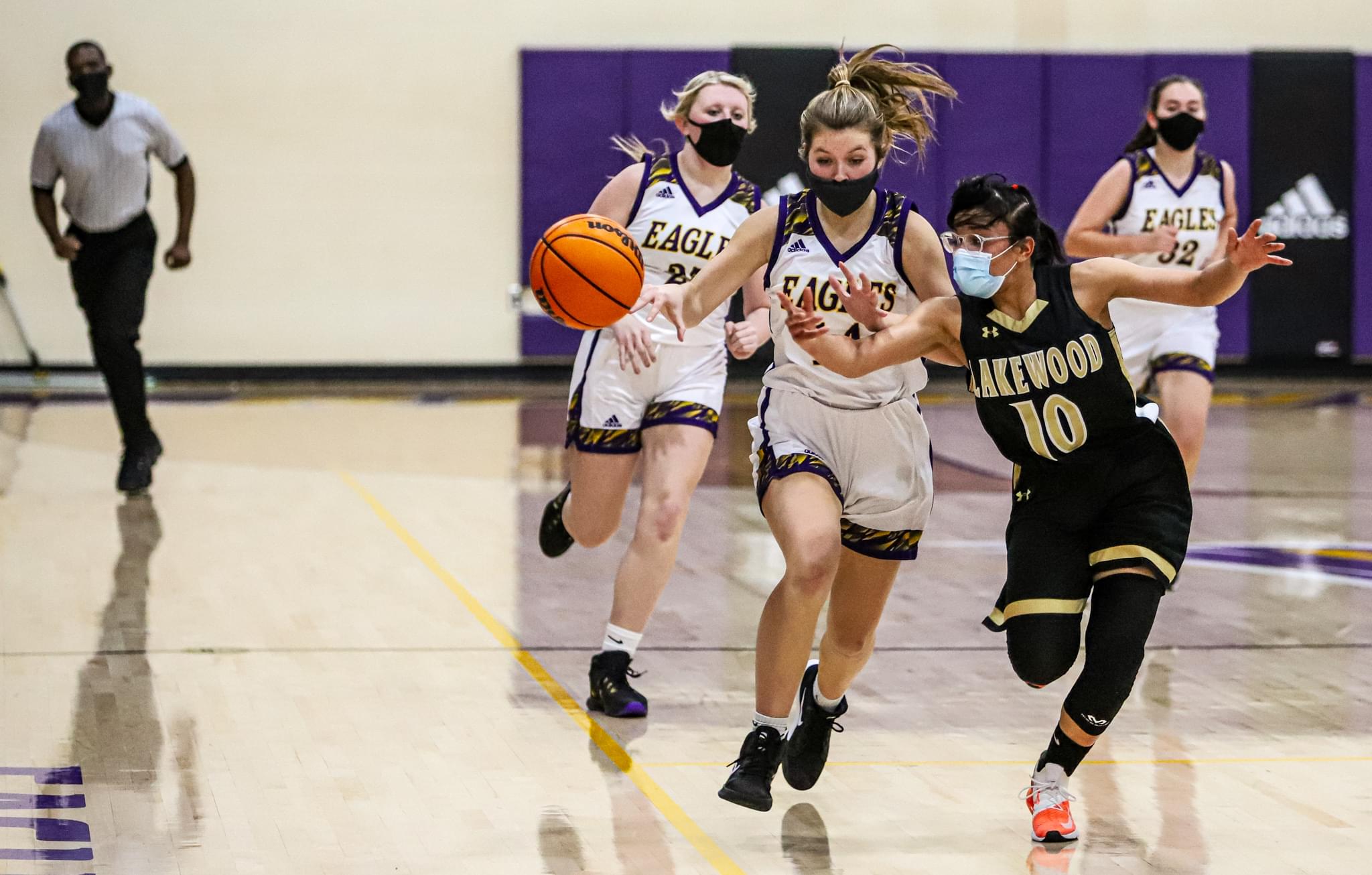 Girls Basketball: Lakewood Pulls Away From Rosewood (PHOTO GALLERY)