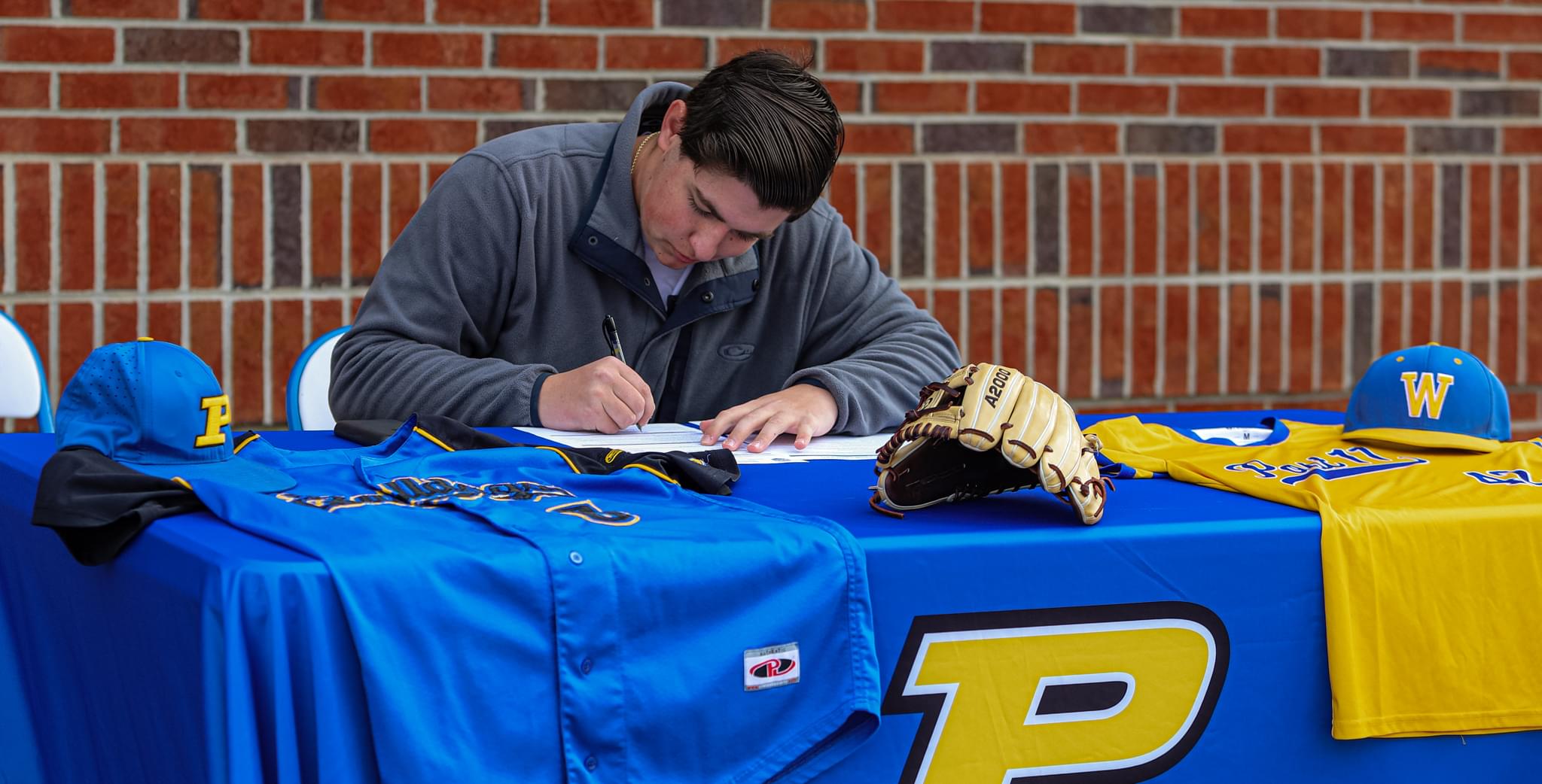 Princeton’s Thompson Picks Lenoir CC