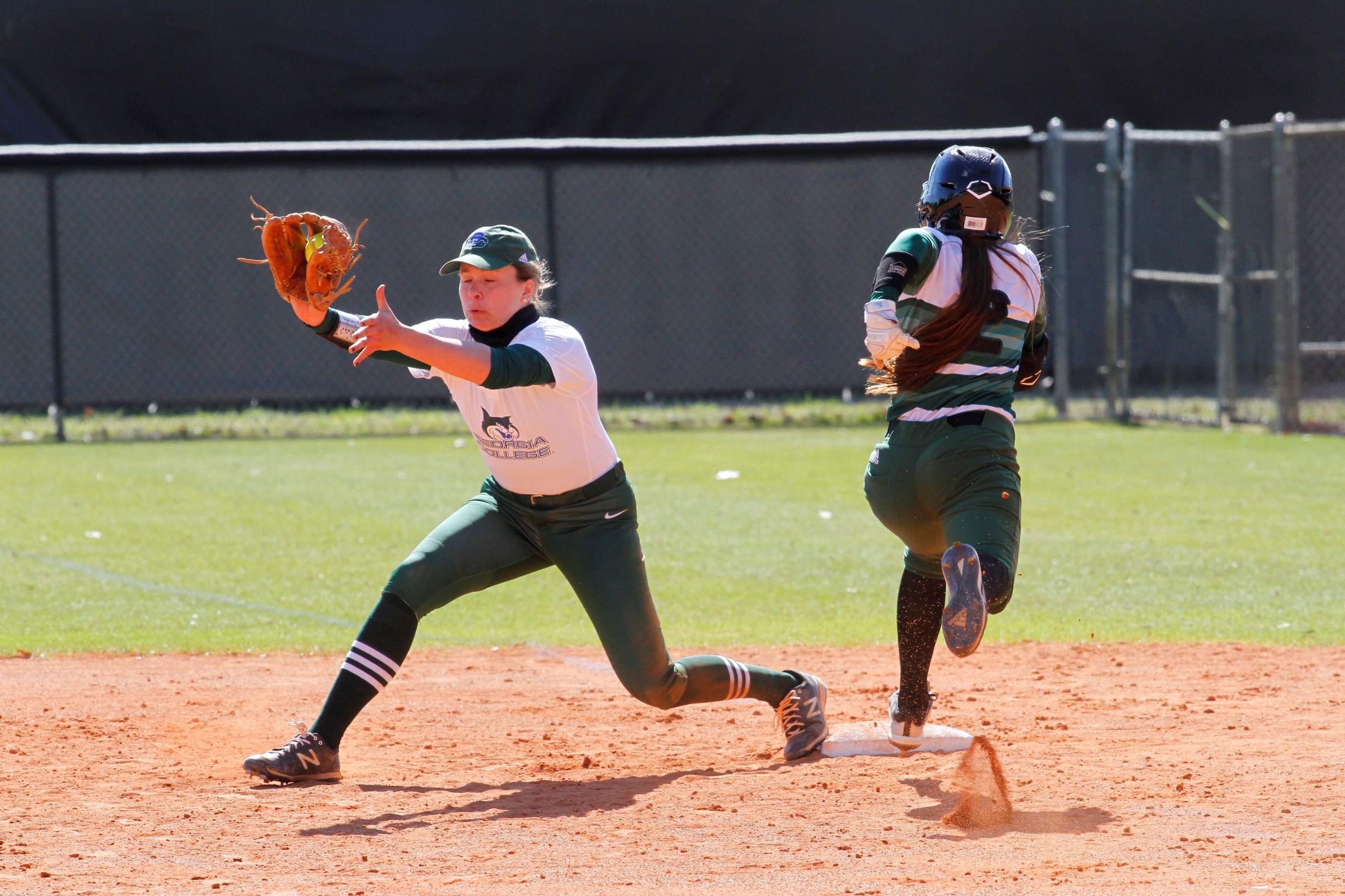 Softball: Georgia College At UMO (PHOTO GALLERY)