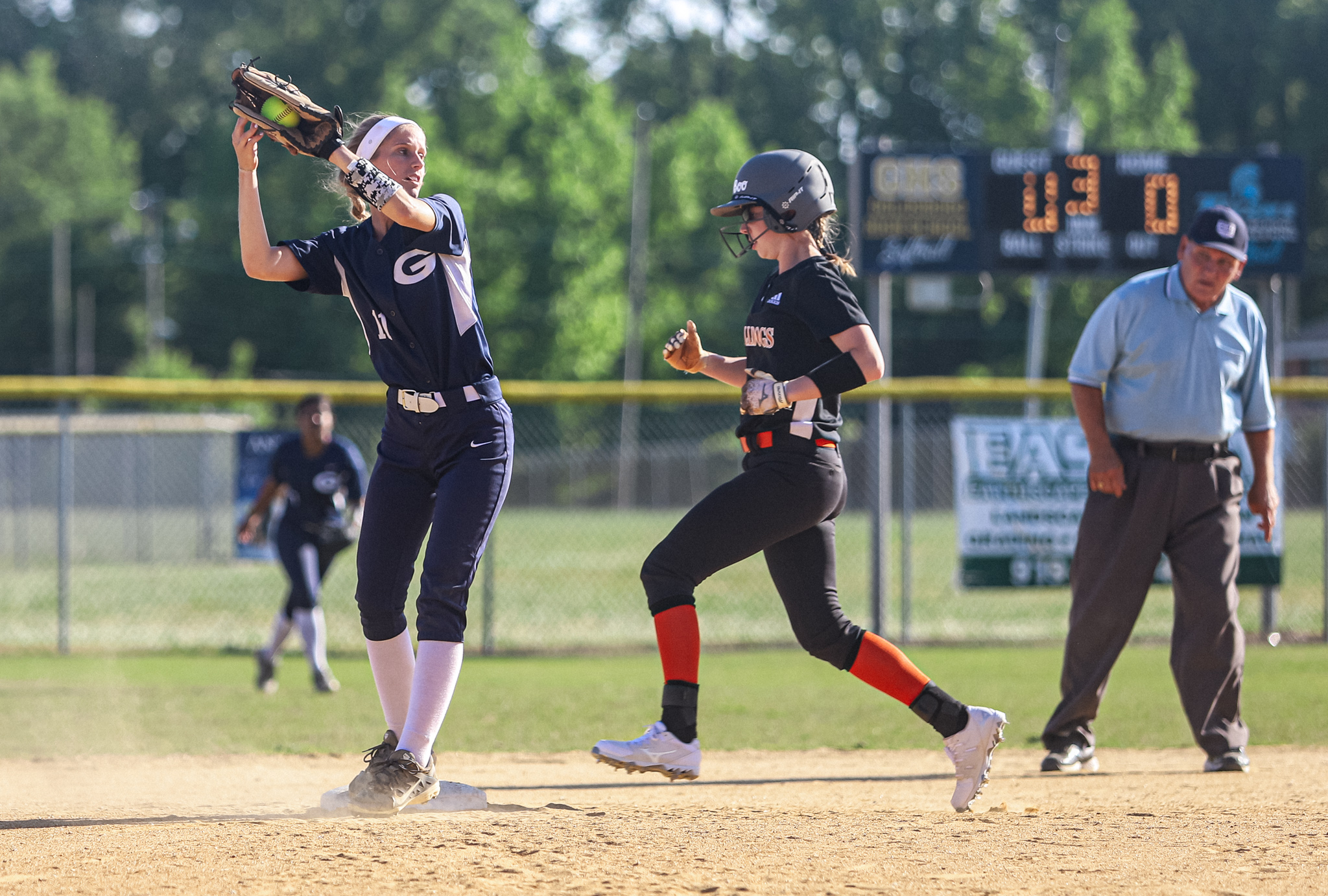 Softball: Goldsboro Defeats Wallace-Rose Hill (PHOTO GALLERY)