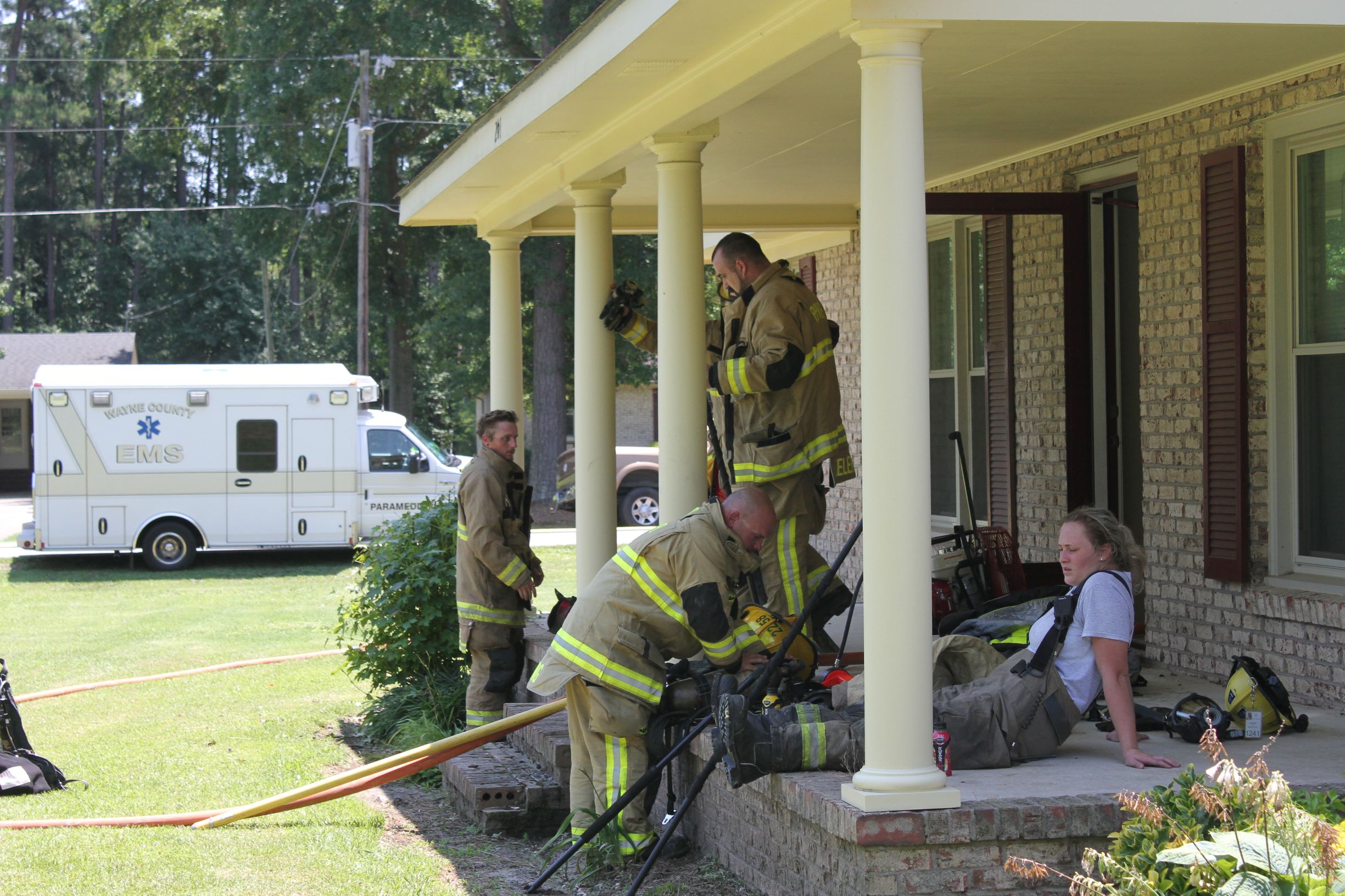 Firefighters Quickly Extinguish Pikeville Blaze (PHOTO GALLERY)