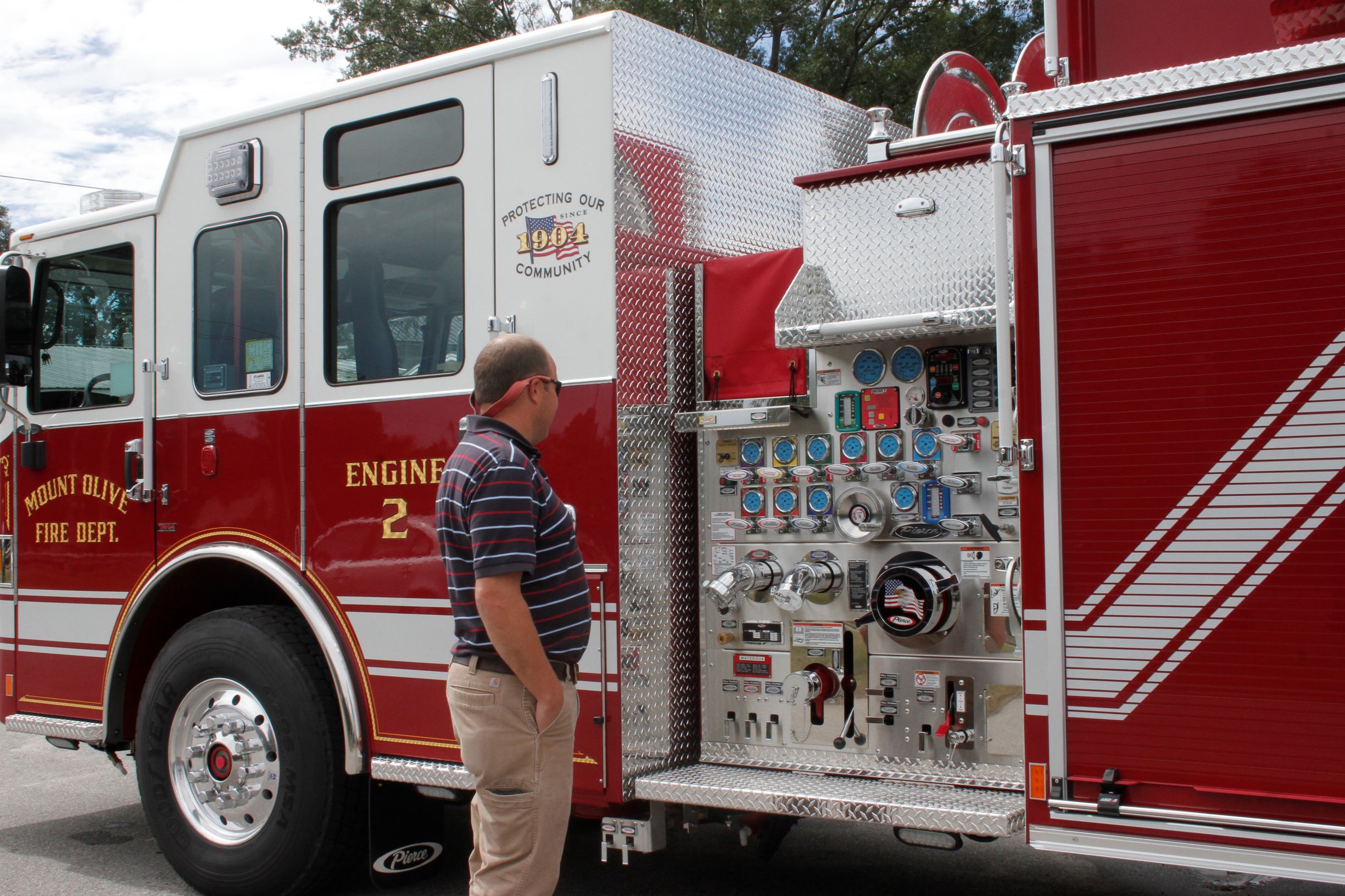 Mount Olive Receives Two New Fire Trucks (PHOTO GALLERY)
