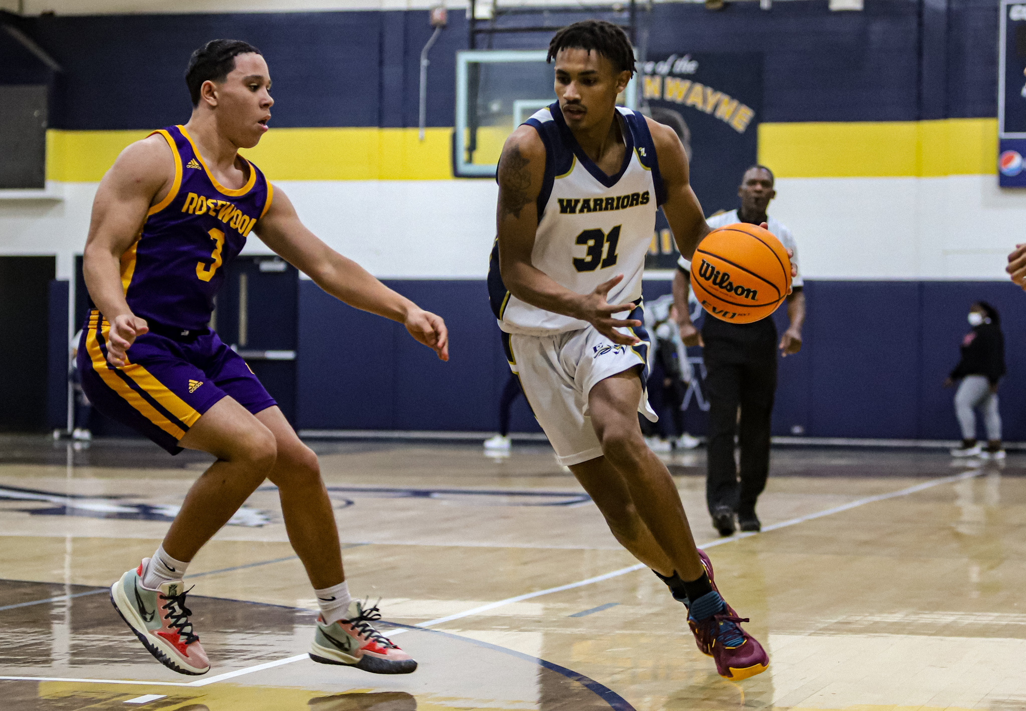 Boys Basketball: Eastern Wayne Defeats Rosewood To Get First Win (PHOTO GALLERY)