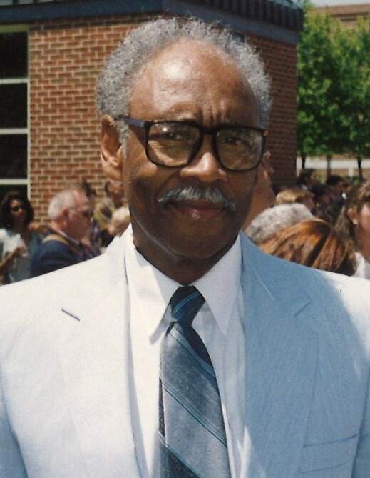 Dan Lee Lawson Sr.