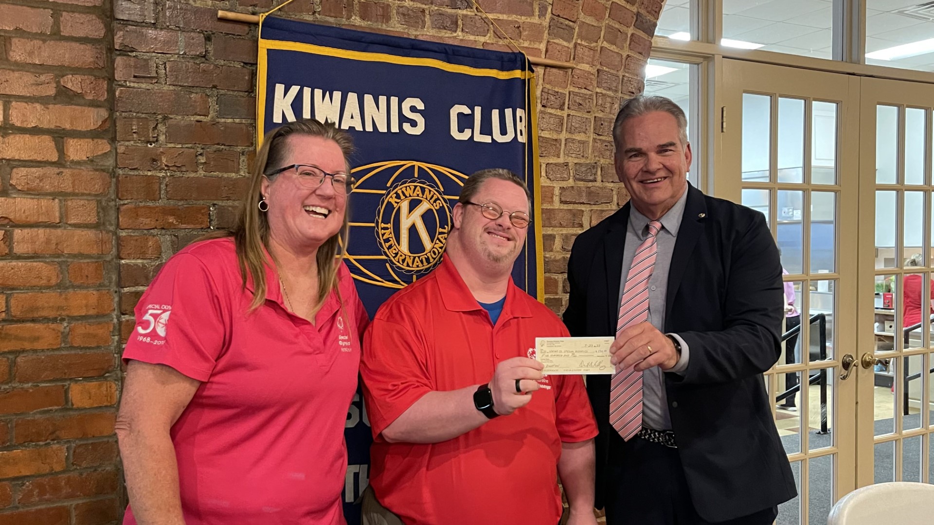 Wayne County Special Olympics Receives Donation from Sunrise Kiwanis