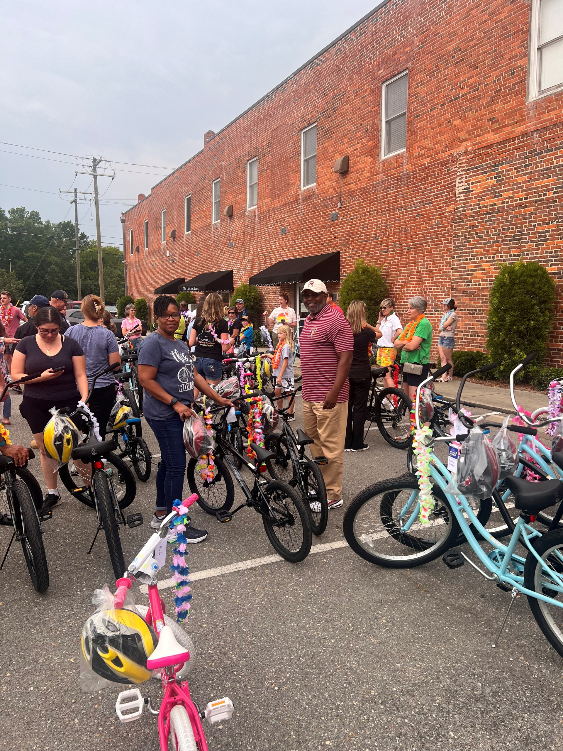 Two Wheelers for Tommy Distribute Over 100 Bikes