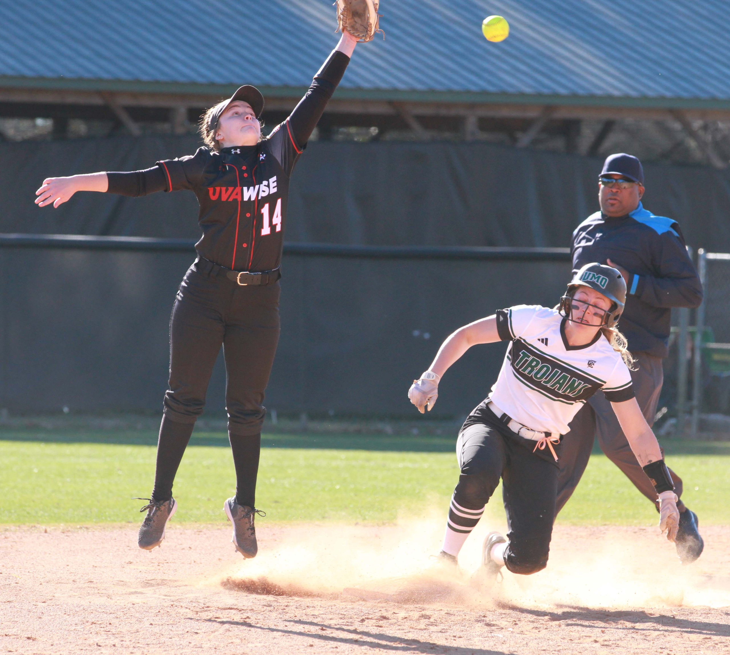 UMO Softball Continues Hot Start