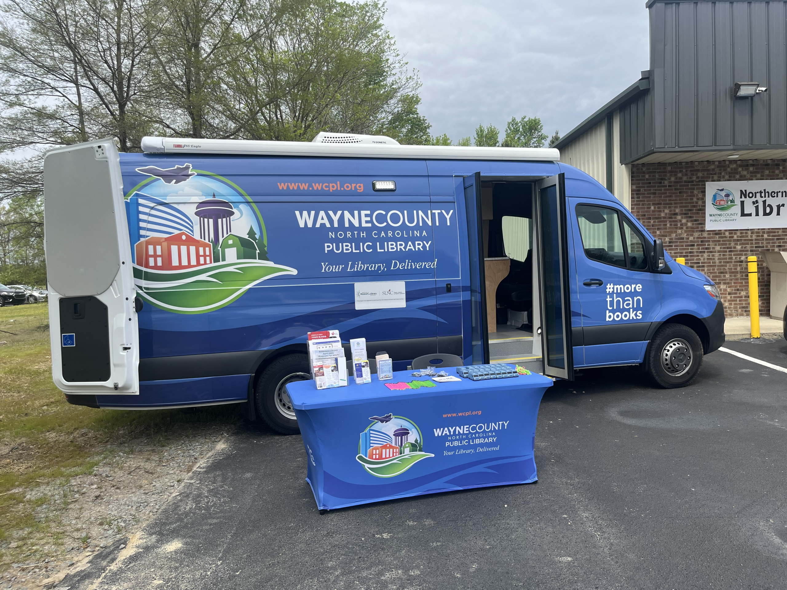 Mobile Library Sets Summer Schedule