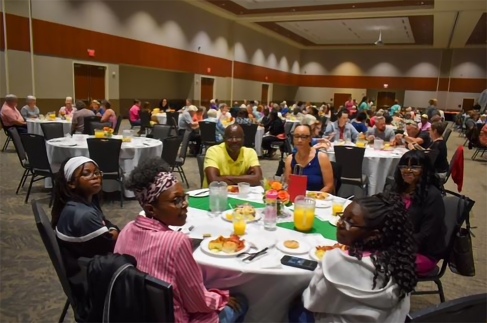 SCC Honors Cancer Survivors at Banquet
