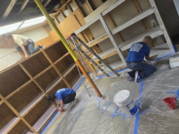 Food Lion Feeds Expands Hunger Relief Efforts with 33 Pantry Makeovers During National Hunger Action Month
