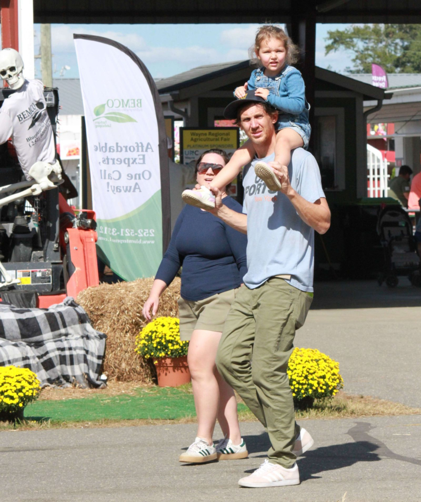 Wayne Regional Fair Day 9 and 10 Wayne Regional Fair Day 9 and 10