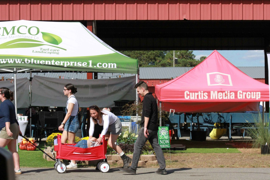 Wayne Regional Fair Day 9 and 10 Wayne Regional Fair Day 9 and 10