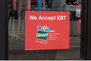 North Carolina SNAP Benefits Face November Delay Amid Federal Shutdown