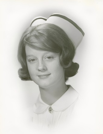 Sharon Lee Memmelaar