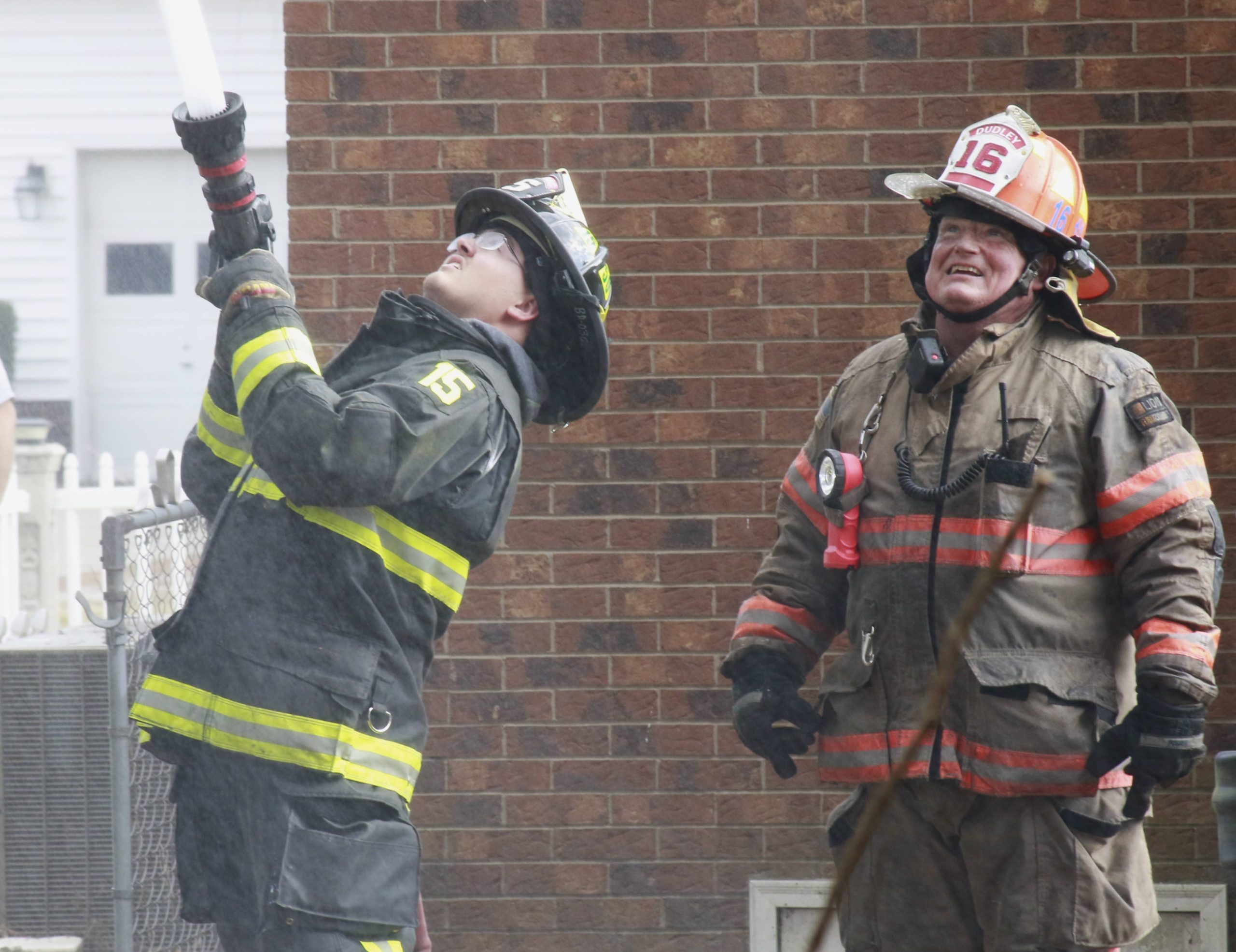 U1A0325-1-structure-fire