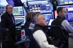US stocks sink under the weight of rising pressure from the bond market